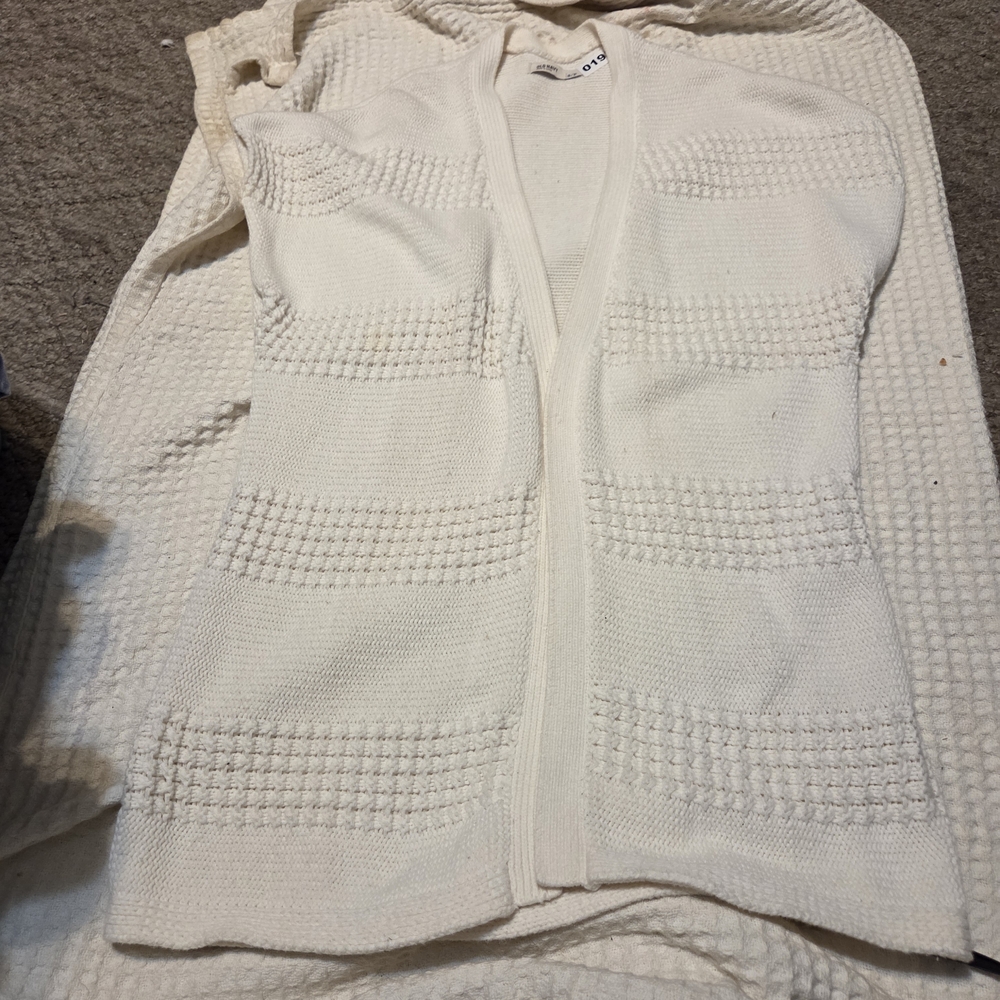 Old Navy Women's Ivory Textured Cardigan